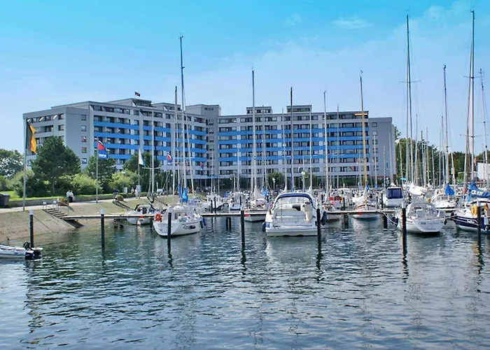 Zur Hafenseite _ 200 *